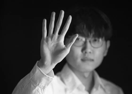 97偷自拍亚洲综合二区