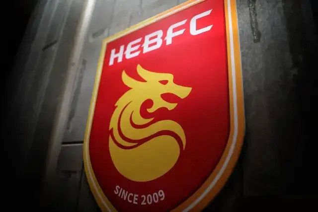 年轻的女性主导3-2020
